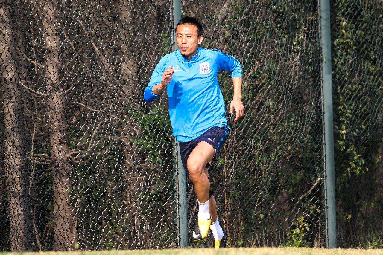 媒体人：毛剑卿爆料李诚铭陪周俊辰喝酒到凌晨，这事儿可以调查