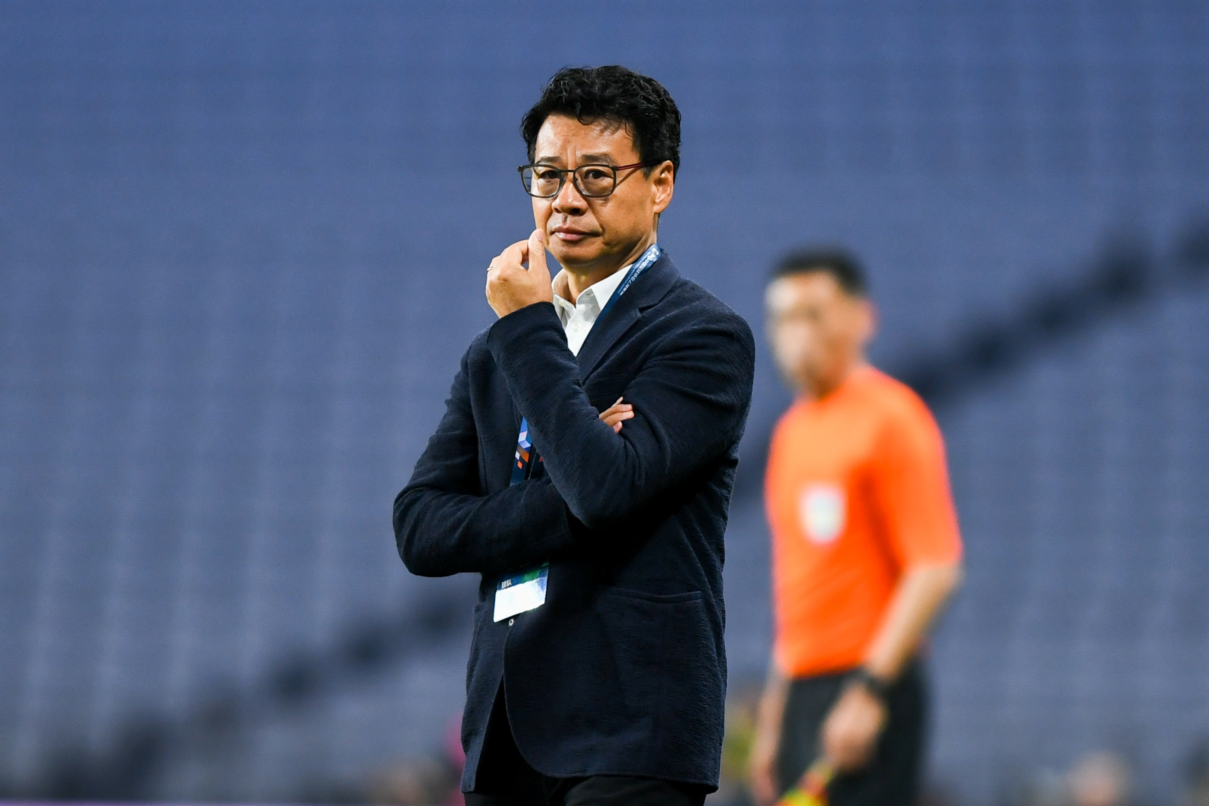 足球报：申花获第五已远超预期，想打亚冠只剩足协杯夺冠一条路
