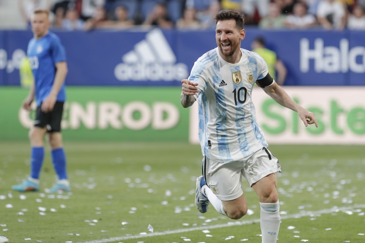 塔利亚菲科：梅西是历史最佳 阿根廷要准备好应对世界杯的困难