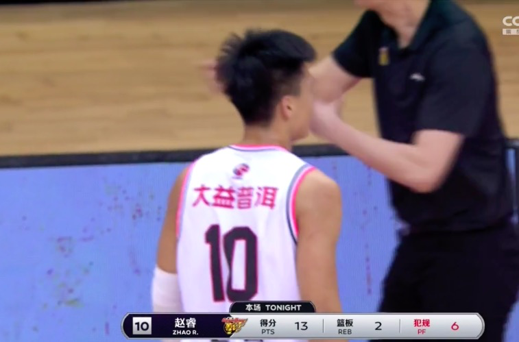 CBA史诗大逆转，广东MVP3.7秒1分绝杀北京！杜锋落后15分算个P啊