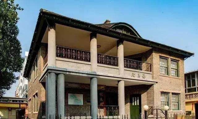 滕州一中起义「滕州一中新校假山事件」