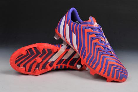 f50足球鞋「f50足球鞋历史」