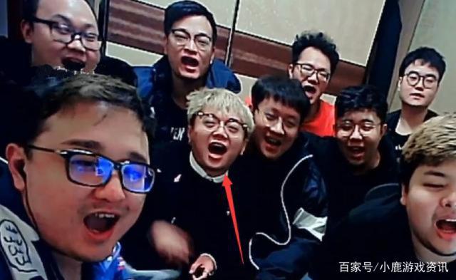 笑笑口嗨女儿「笑笑口嗨女儿是怎么回事」