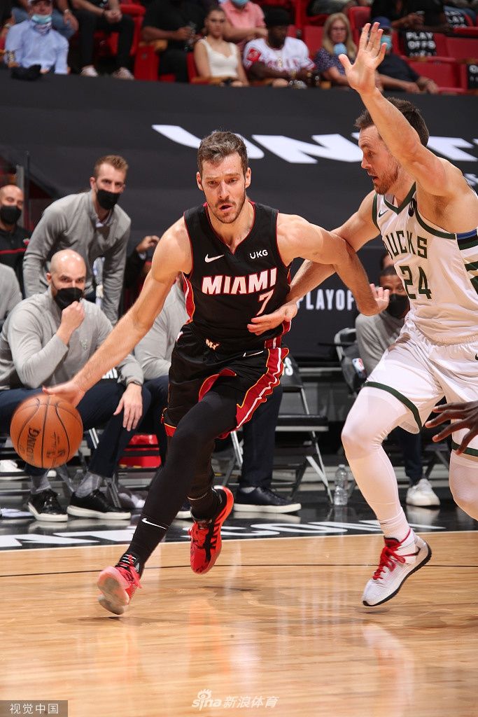 nba热火vs雄鹿「nba热火vs雄鹿全场回放」