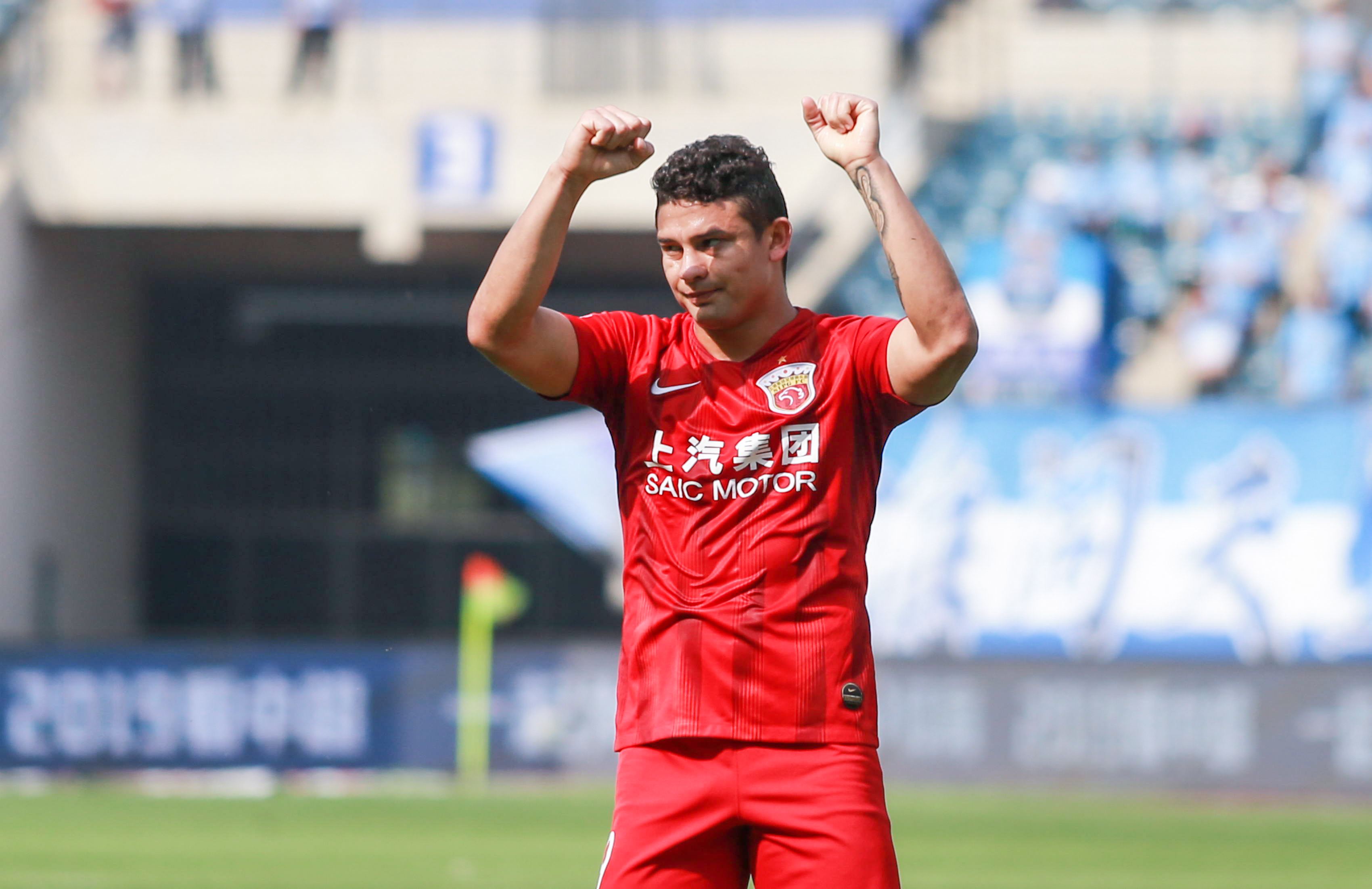 埃尔克森简历「中国足球队埃尔克森」