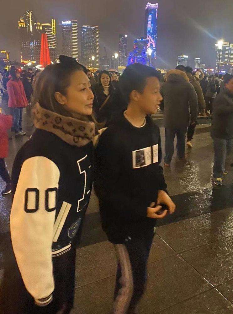 孙悦复出「孙悦复出发歌」