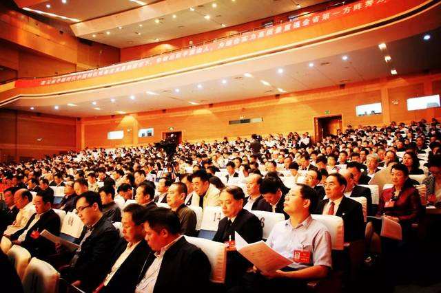 平顶山电视台「平顶山电视台台长现在是谁」