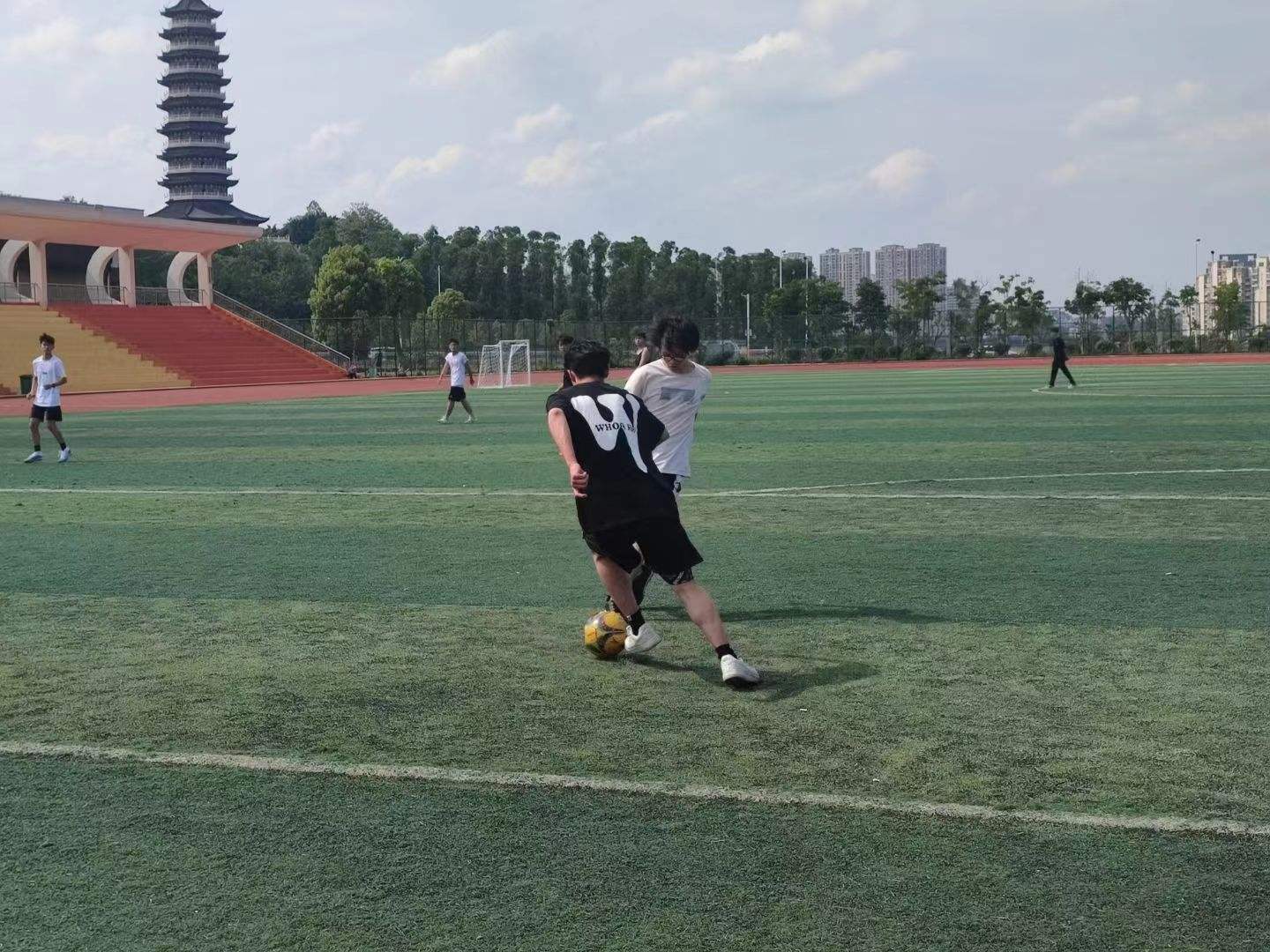 足球竞技「足球竞技水平最高的比赛」