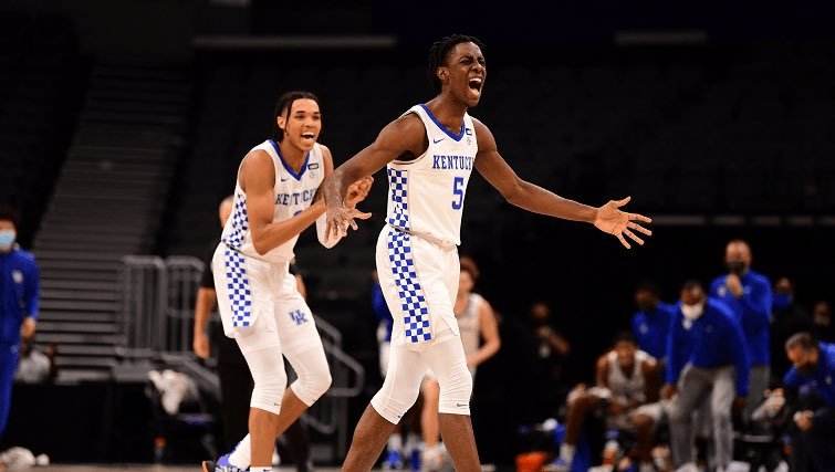 ncaa足球「ncaa足球队」