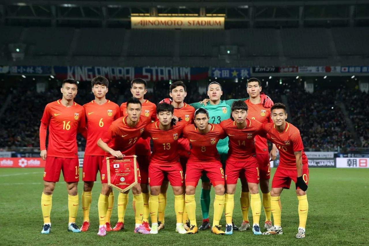 中国男足最近比赛「中国男足最近比赛是什么杯」