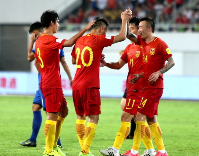国足vs菲律宾「国足VS菲律宾图片」
