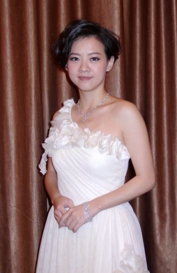 曾宝仪资料「曾宝仪哪里人」