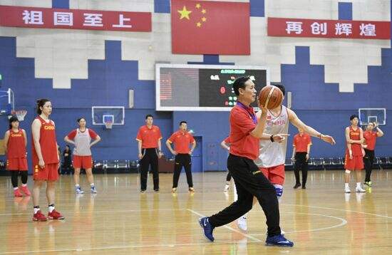 蓝球之家「篮球之家老李」