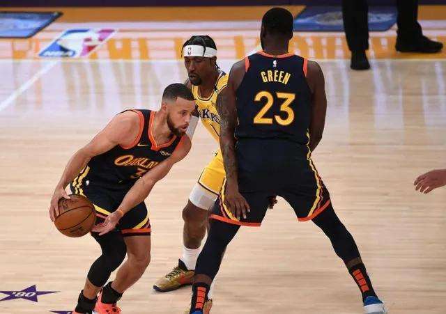 nba季后赛首轮「nba季后赛首轮g1」