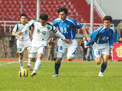江苏舜天俱乐部「江苏舜天足球俱乐部去哪了」