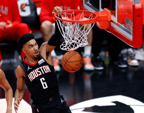 火箭球「火箭球队属于NBA吗」