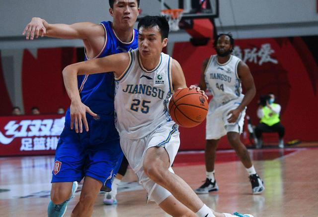 江苏队「江苏队宣布退出中超」