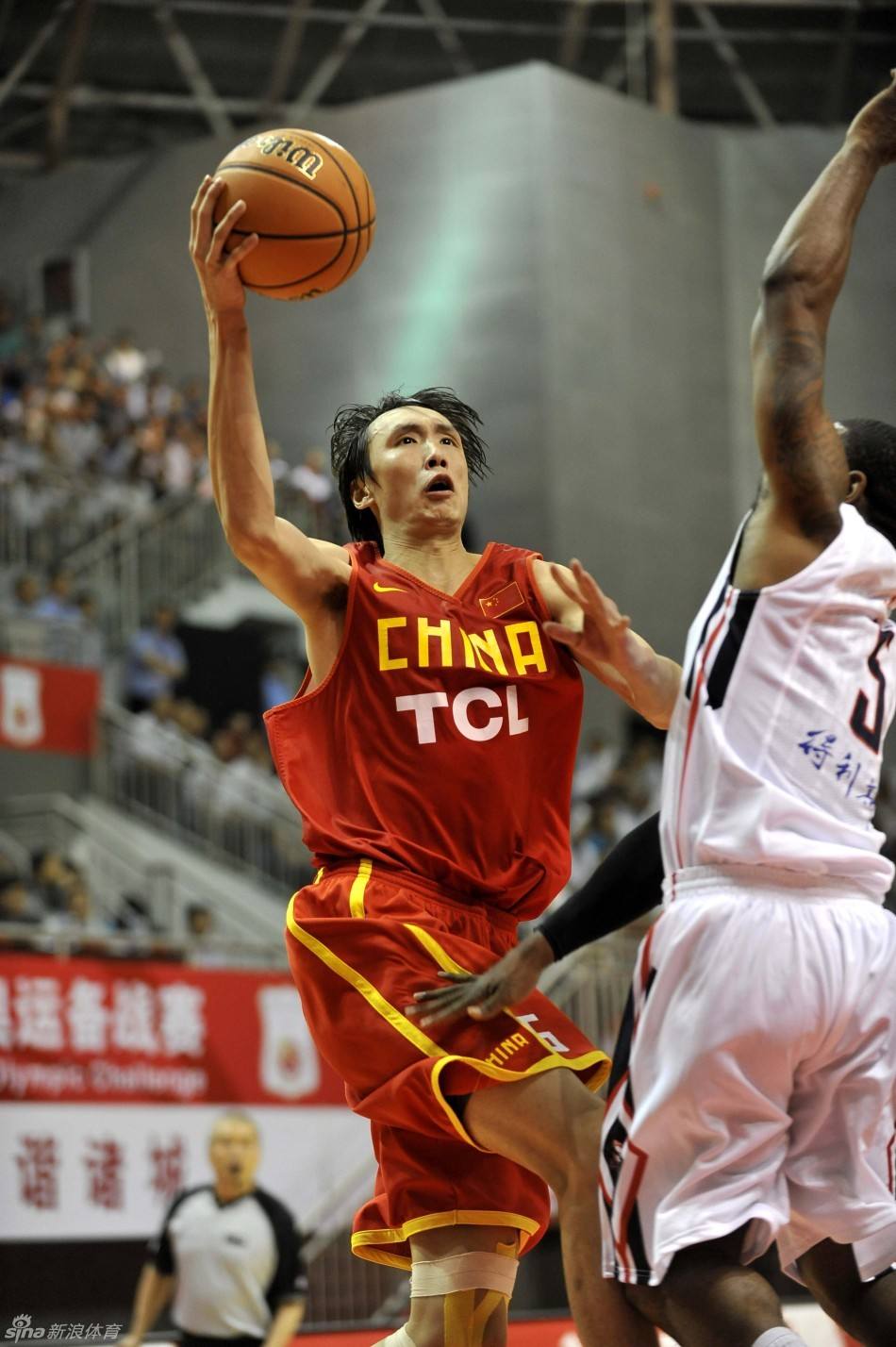 中国男篮vs美国明星队的简单介绍
