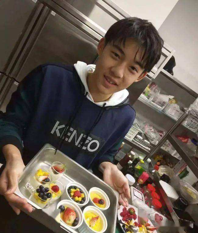 李嗣镕身高「李嗣镕生日几月几号」