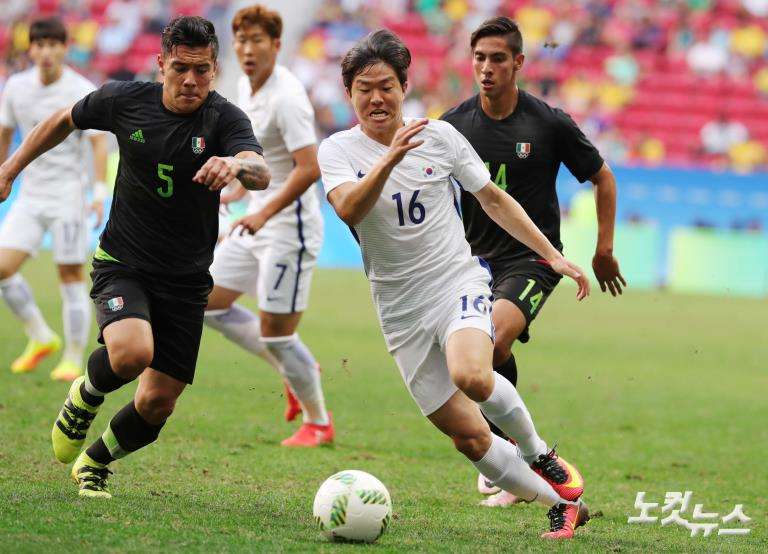 韩国男足「韩国男足世界排名」