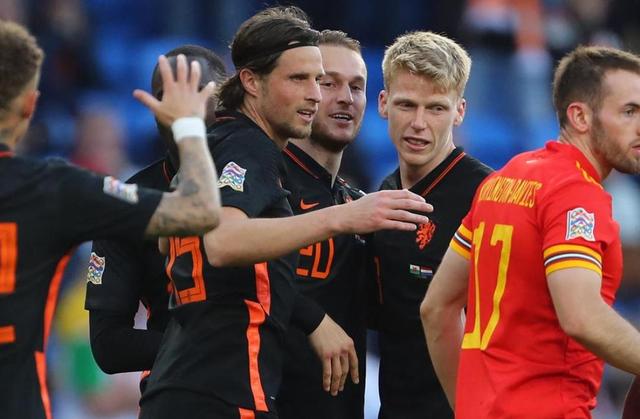 fifa最新排名「FIFA最新排名国足跌至亚洲第9」