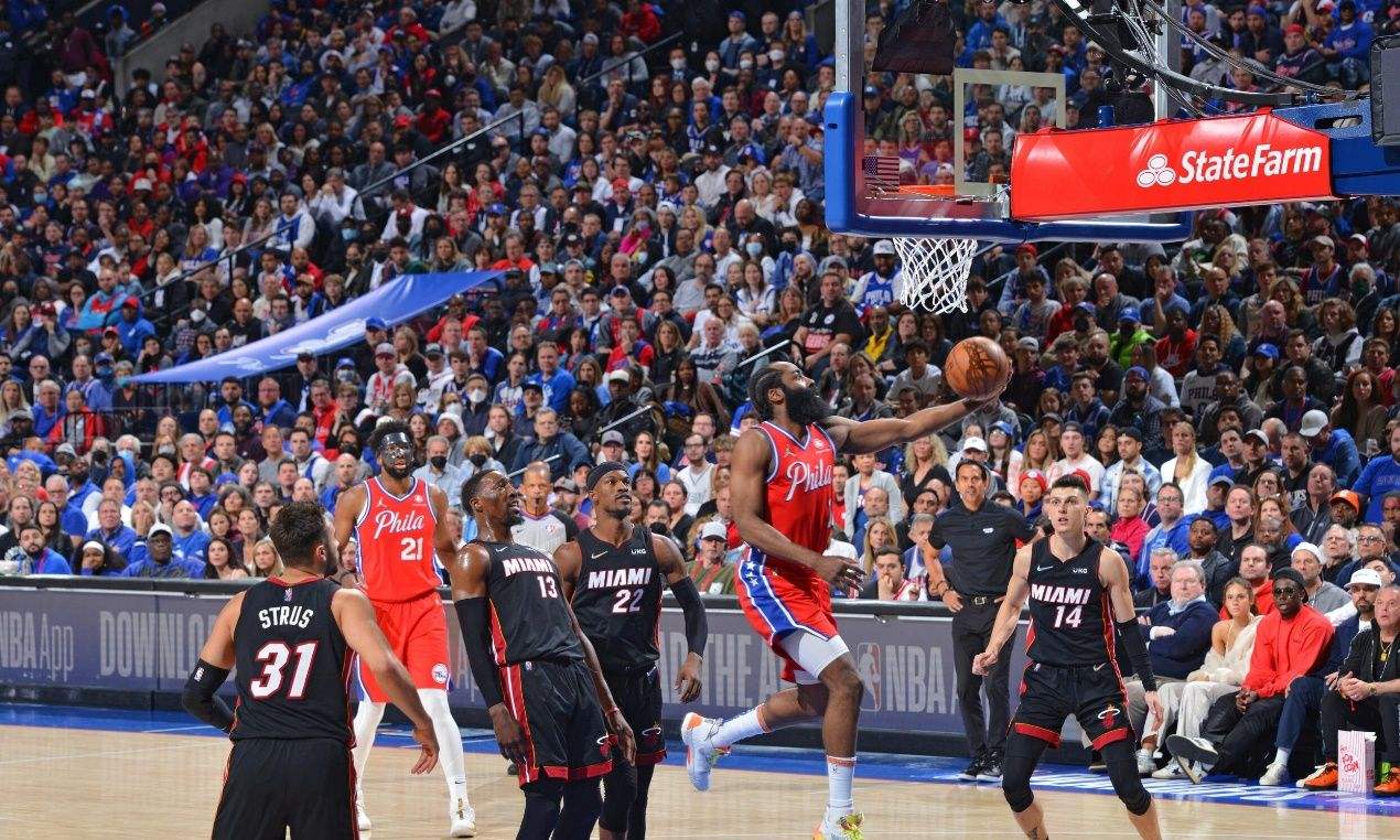 nba东西部决赛「nba东西部决赛战绩」