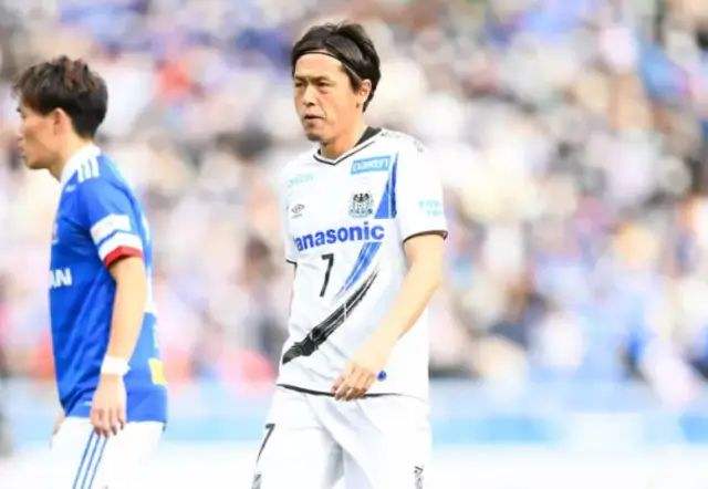 远藤保仁「远藤保仁为什么不留洋」