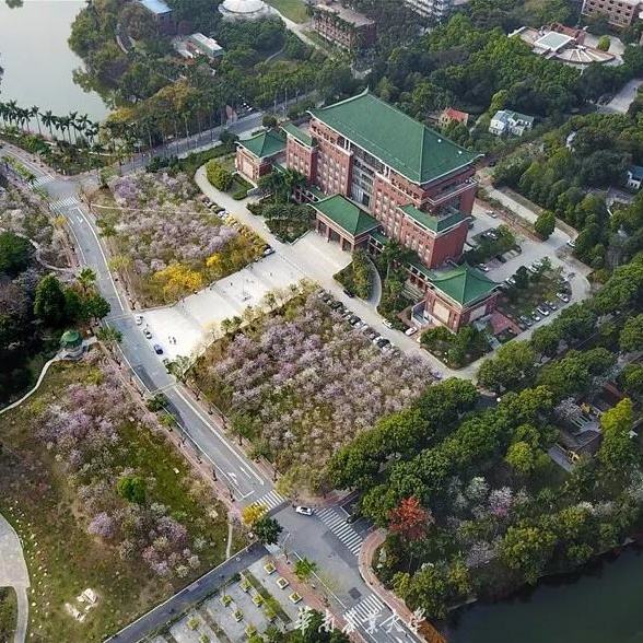 广州大学软件学院「广州大学松田学院和广州大学软件学院」
