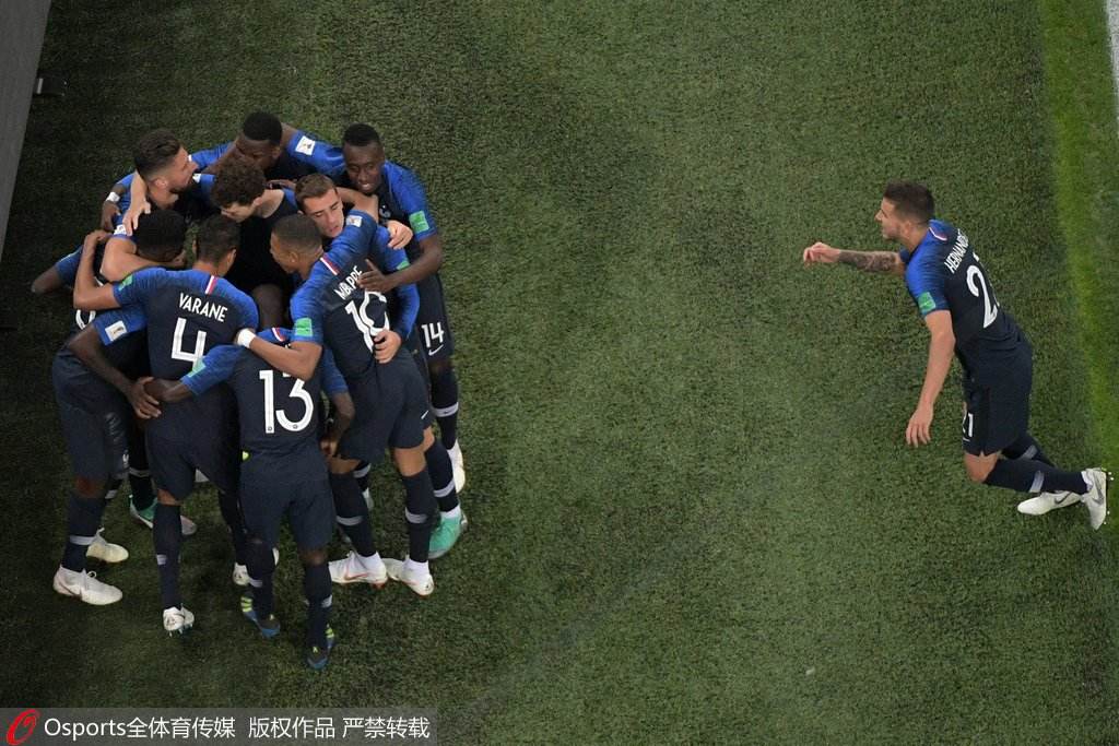 头球破门「张琳艳头球破门」