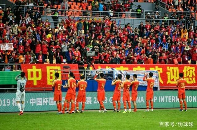 中国男足主教练「中国男足主教练有哪些」