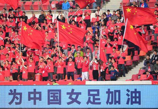 女足加油「女足加油文案」