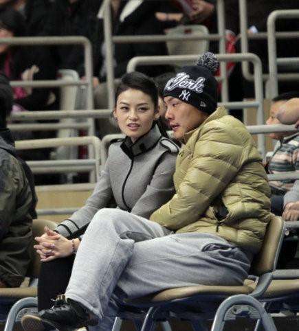 冯潇霆老婆「武磊老婆仲佳蓓照片」
