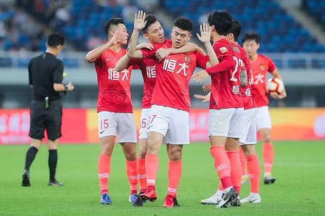 恒大处罚韦世豪「韦世豪还在恒大吗」