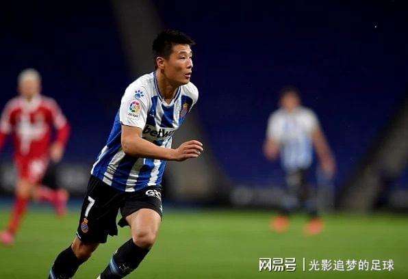 武磊0射门「武磊4次触球0射门」