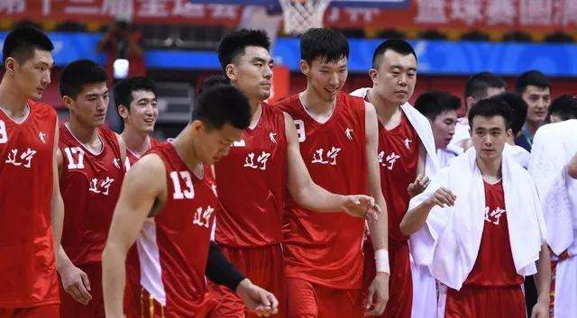 周琦签约新疆男篮，cba新疆男篮周琦在哪里看！