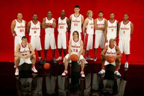 2002年nba全明星赛，2002年NBA全明星赛视频中文解说在哪里看！