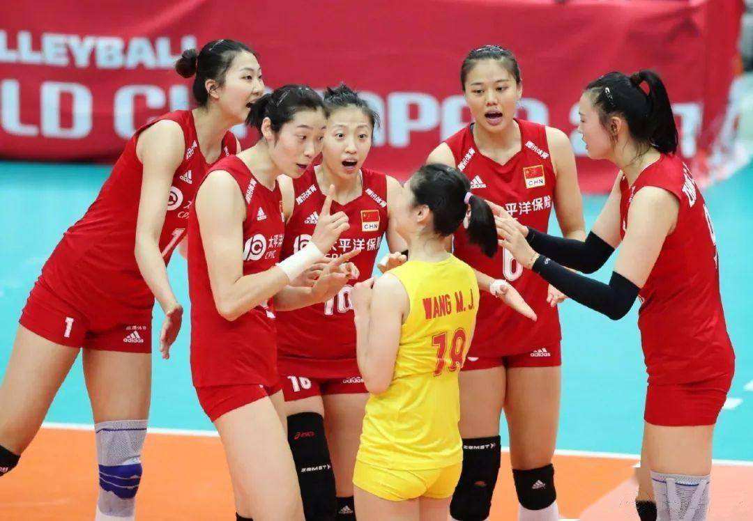 中国女排今天比赛直播，中国女排今天比赛直播回放全过程在哪里看！