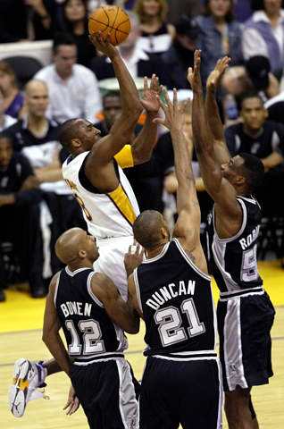 nba湖人vs马刺，NBA湖人VS马刺全场回放