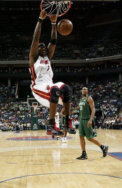 nba热火vs山猫，2010NBA季后赛魔术vs山猫