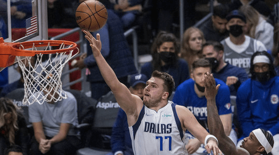 勇士横扫独行侠，nba勇士对独行侠