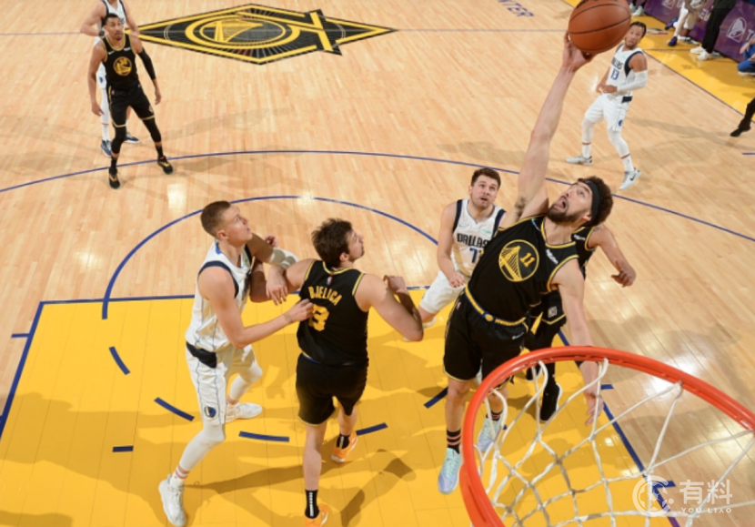 勇士横扫独行侠，nba勇士对独行侠