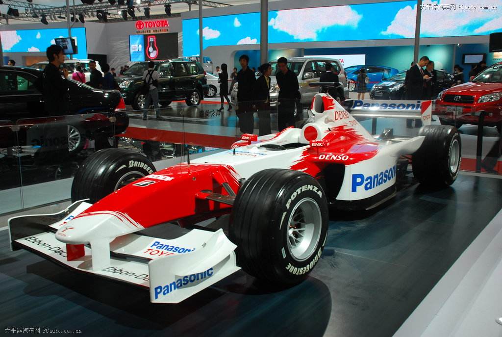 f1赛车多少钱，F1赛车一辆多少钱