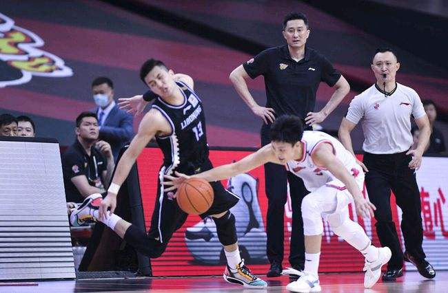 辽宁险胜广东，辽宁险胜广东夺男篮冠军