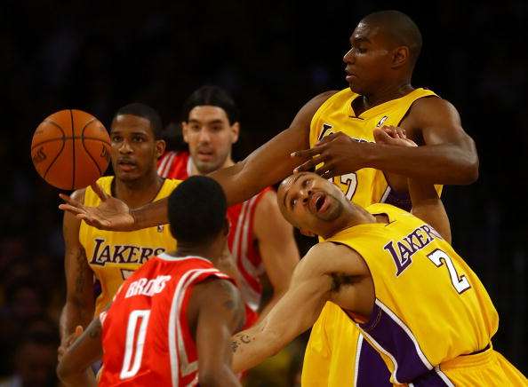 火箭vs湖人，2009nba西部半决赛火箭vs湖人