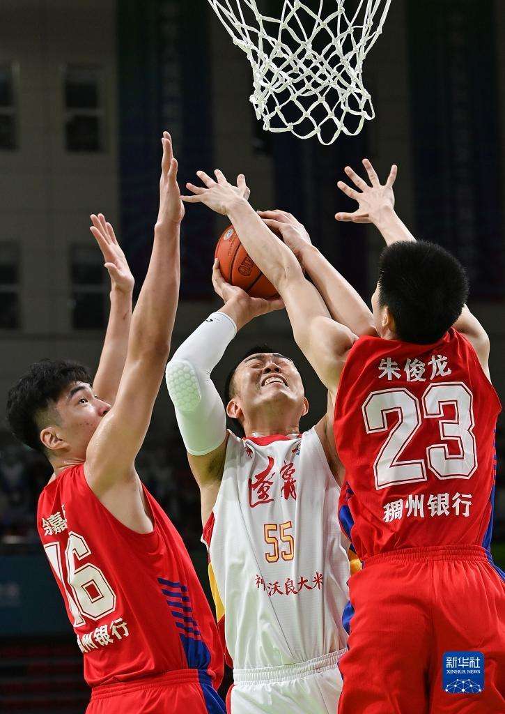 辽宁队，辽宁队主教练