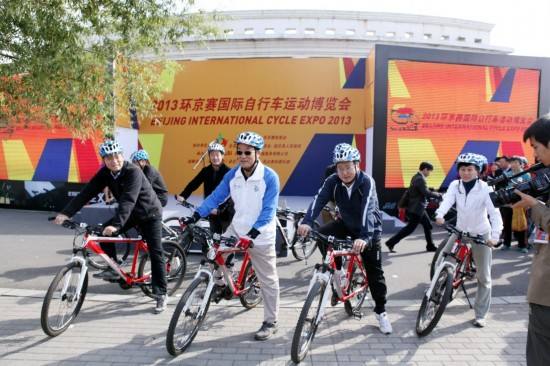 环北京自行车赛，环法自行车赛平均速度