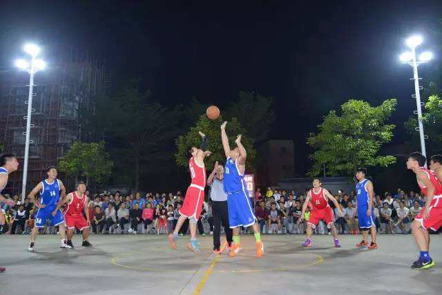 篮球比赛视频，篮球比赛视频完整版