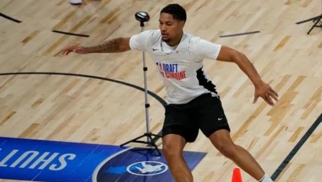 nba视频直播火箭，nba火箭队直播视频