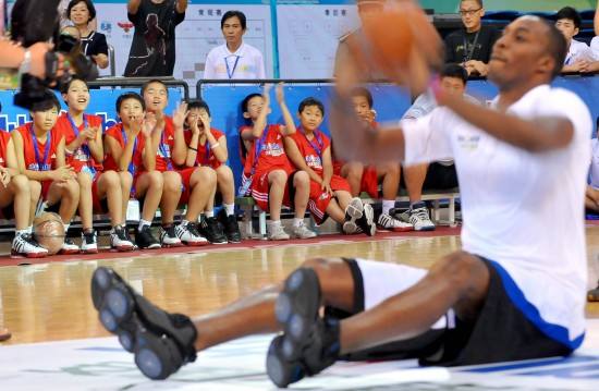nba训练营，nba训练营合同多少钱