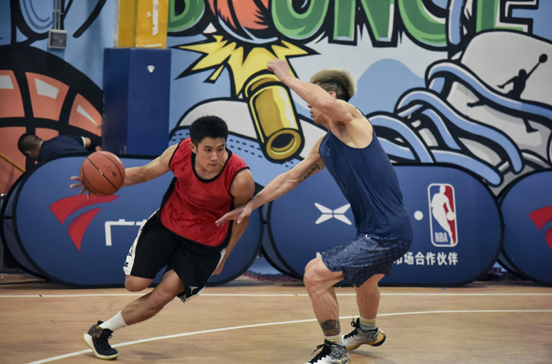 nba训练营，nba训练营合同多少钱